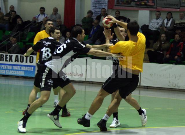 Handbal: Universitatea a câştigat al doilea amical cu Ştiinţa Bacău