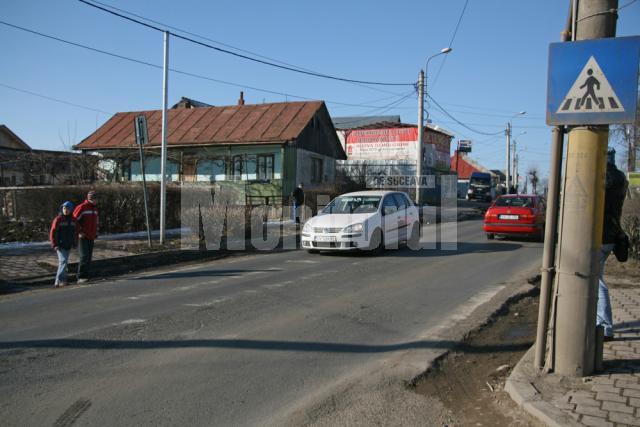 Foarte putine sunt masinile care dau prioritate la aceasta trecere de pietoni