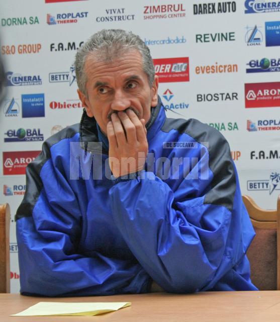 Ghervan spune că nu sunt bani pentru a aduce alţi jucători