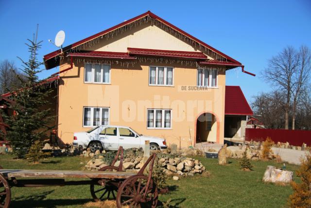 Locuinţa lui Vasile Spînu, zis „Suzan”, din Vicovu de Jos-Remezău, a fost percheziţionată, ieri, timp de şase ore