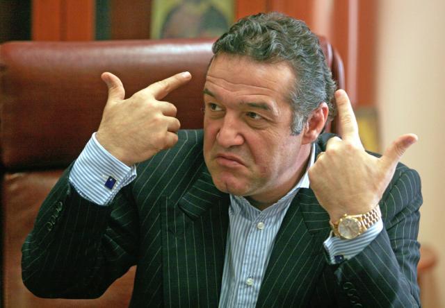 Gigi Becali consideră exagerate amenzile comisiilor LPF Foto: gsp.ro