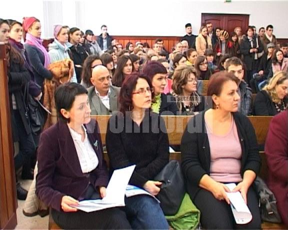 Participanţi la prezentarea programului implementat de Penitenciarul Botoşani