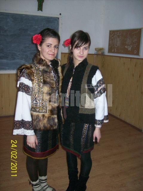 De Dragobete: Seară specială, cu tradiţii şi obiceiuri româneşti, la Colegiul „Dragoş Vodă”