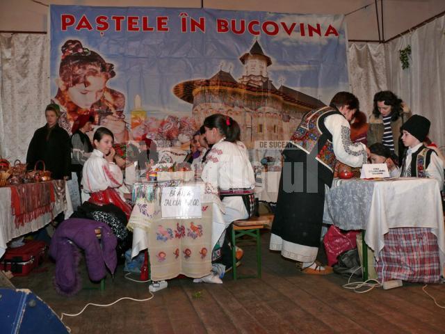 Tradiţie: La Ciocăneşti, a VIII-a ediţie a Festivalului Naţional al Ouălor Încondeiate