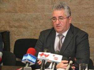 Ion Lungu: „Primăria va definitiva propriul program de reparaţii stradale”