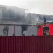 În flăcări: Un abator de 2,2 milioane de euro, făcut scrum de la un scurtcircuit electric