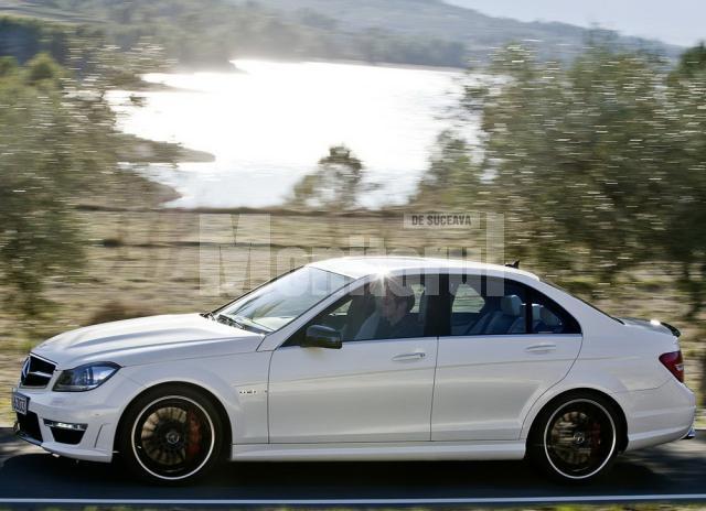 Mercedes Benz-C63 AMG