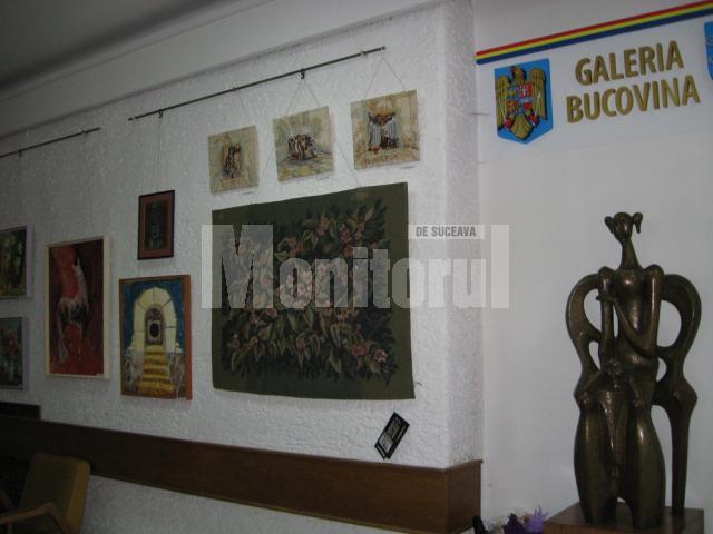 Expoziţia de pictură şi tapiserie „Armonii de primăvară”