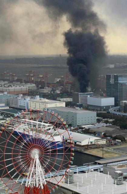 Costurile seismului din Japonia pentru firmele de asigurări ar putea atinge 34,6 miliarde de dolari (foto: AP Photo/Kyodo News)