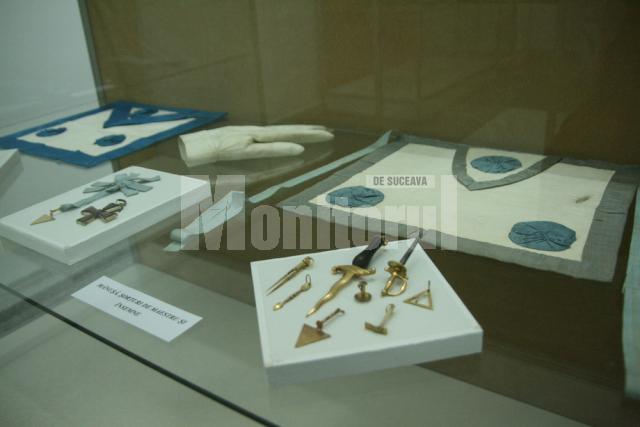 Expoziţia „Obiecte masonice din colecţia Muzeului Brukenthal”