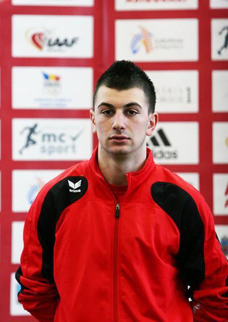Iulian Romaş, dublu campion naţional la 400 şi 800 de metri Foto: Cristian Barbu