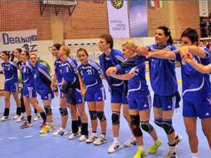 Cea mai bună echipă feminină românească de handbal din toate timpurile îşi trăieşte ultimele clipe