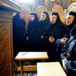 La slujbă au participat numeroşi credincioşi, care sunt legaţi sufleteşte de Mănăstirea Voroneţ