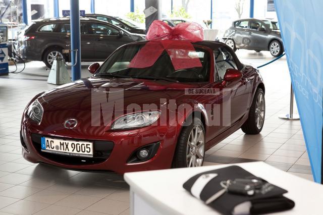 Mazda a livrat modelul MX-5 cu numărul 900.000