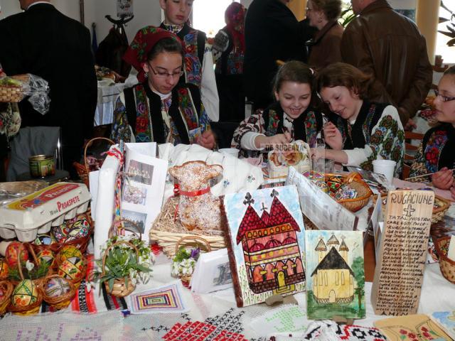 Momente din sărbătoarea „Joia Mare la Poiana Stampei”