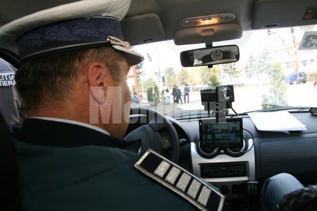 Autospecialele Logan dotate cu camere video şi radare surprind zilnic, în medie, peste 70 de şoferi care încalcă normele de circulaţie