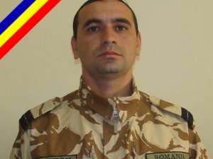 Caporalul Constantin-Laurenţiu Lixandru, în vârstă de 30 ani, era căsătorit şi nu avea copii Foto: MApN