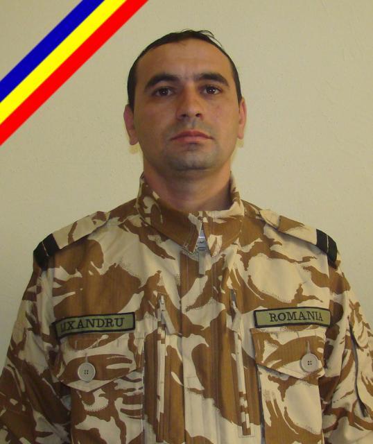Caporalul Constantin-Laurenţiu Lixandru, în vârstă de 30 ani, era căsătorit şi nu avea copii Foto: MApN