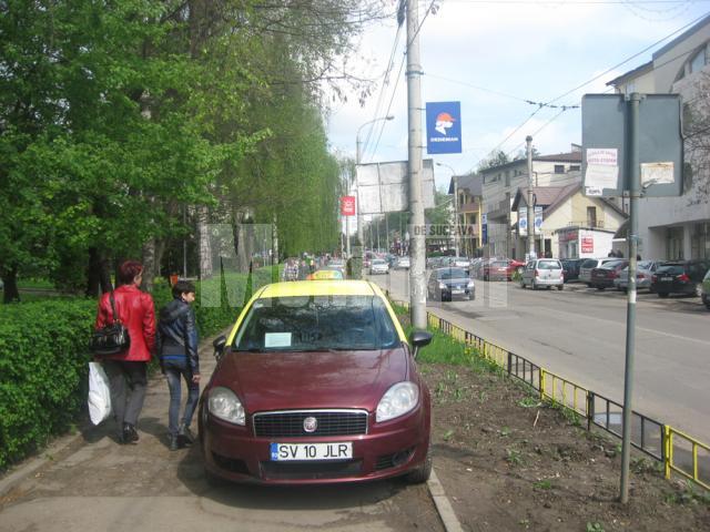 Şi un taxi a ajuns pe trotuar zilele trecute