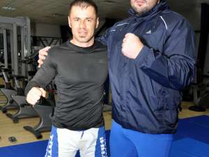 Tehnici de BJJ şi MMA cu George Stanciu şi Ghiţă Ignat Foto: grappling.ro