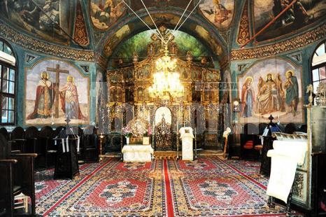 Mănăstirea Zamfira - interior