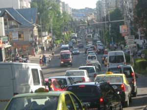 Traficul pe bulevardul George Enescu, un coşmar  timp de aproximativ o oră