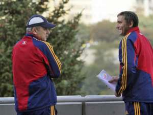 Iordănescu şi Hagi s-ar putea să nu antreneze împreună niciodată echipa României