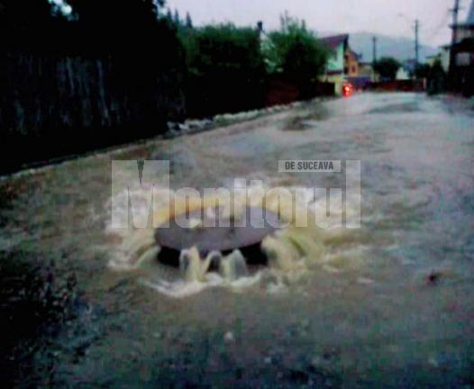 Ploile de joi au afectat Vatra Dornei