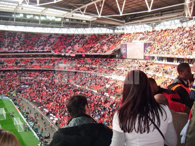 Atmosfera de pe stadion