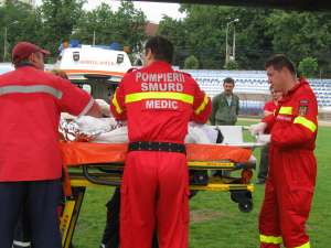 Doi dintre muncitorii arşi transportaţi la Bucureşti cu elicopterul, au decedat