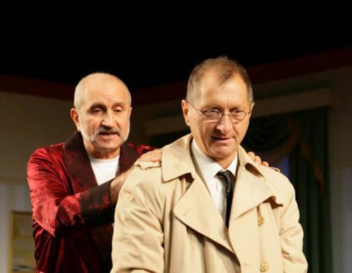 Şerban Ionescu şi Horaţiu Mălăele în „Dineu cu proşti”