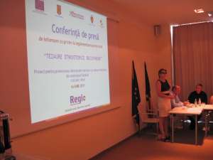 Conferinţa de presă despre proiectul „Tezaure etnoistorice bucovinene