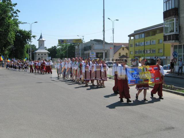 Parada portului popular