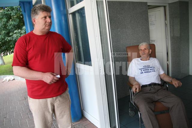 Doru Breniuc şi tatăl său, Ilie Breniuc, de 77 de ani