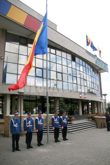 Ceremonia de la primărie a avut loc de „Ziua Drapelului Naţional”