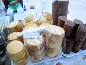 Produse tradiţionale comercializate la Târgul „Bio Alimenta Bucovina”