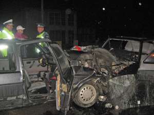Accidentul de pe 17 septembrie 2008, între Ipoteşti şi Bosanci, soldat cu un mort şi patru răniţi