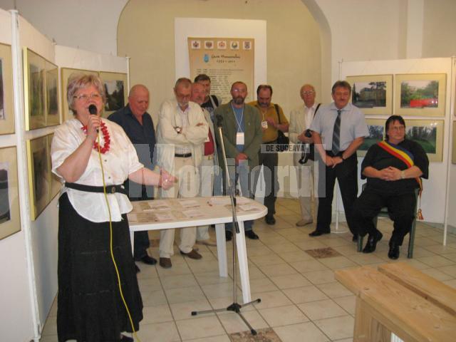 Festivitatea de premiere din Salonul Corneliu Tincu al muzeului humorean