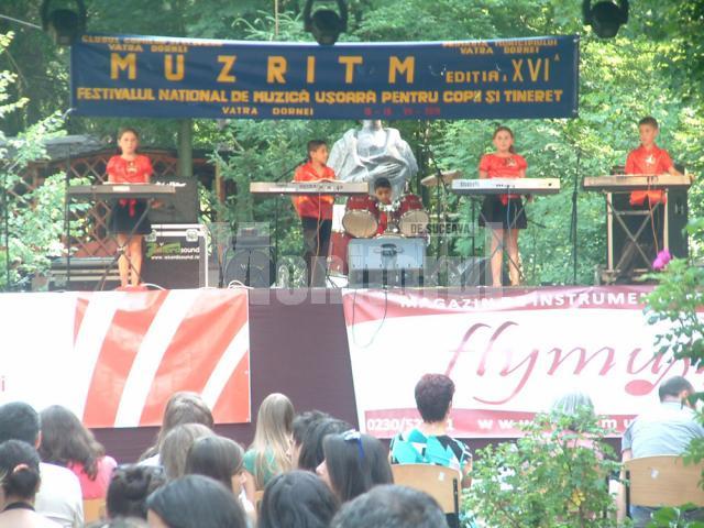 Festivalul Naţional de Interpretare Vocal Instrumentală a Muzicii Uşoare pentru Copii şi Tineret