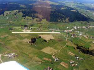 Aerodromul Floreni aniversează un an de la deschiderea oficială