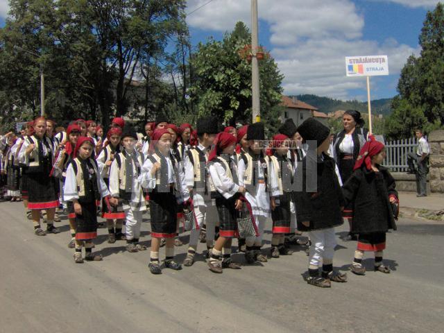 Festivalul internaţional de folclor ”Întâlniri bucovinene”, la Câmpulung