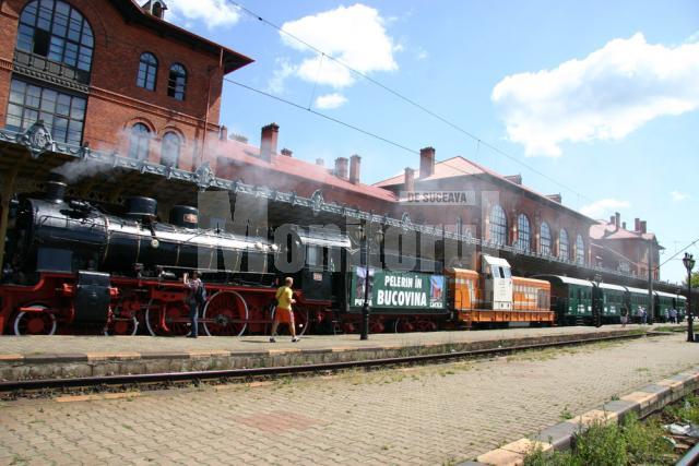 Trenul de epocă circulă spre Cacica, Putna şi Vatra Moldoviţei