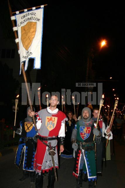 Parada cavalerilor pe străzile Sucevei