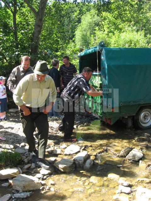 Pârâul Humor a fost repopulat cu 1.000 de păstrăvi