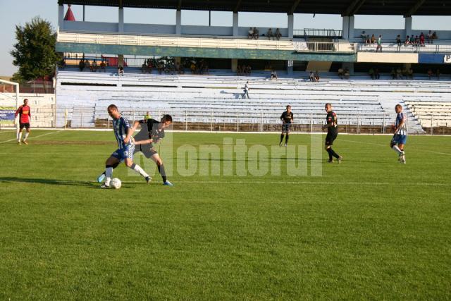 Fotbaliştii lui Sporting s-au zbătut în gol în meciul cu Ceahlăul II Piatra Neamţ, din prima etapă etapă a sezonului