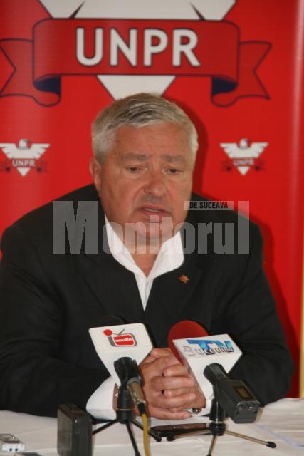 Şerban Mihăilescu: „Aceste produse vor fi achiziţionate în urma estimărilor pe care le vor face Consiliile Judeţene, cu acordul Consiliilor Locale”