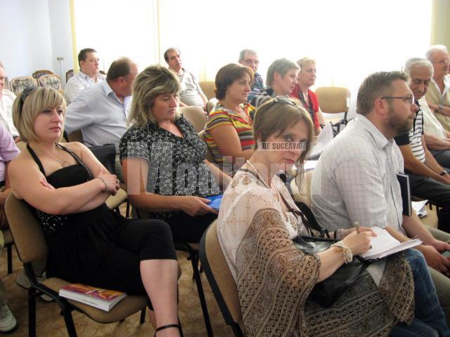 Participanţi la Dialogurile interculturale de la Biblioteca Bucovinei I.G. Sbiera Suceava