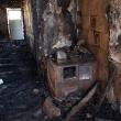 Ce a rămas în urma incendiului care a avut loc în noaptea de luni spre marţi, în satul Plopeni