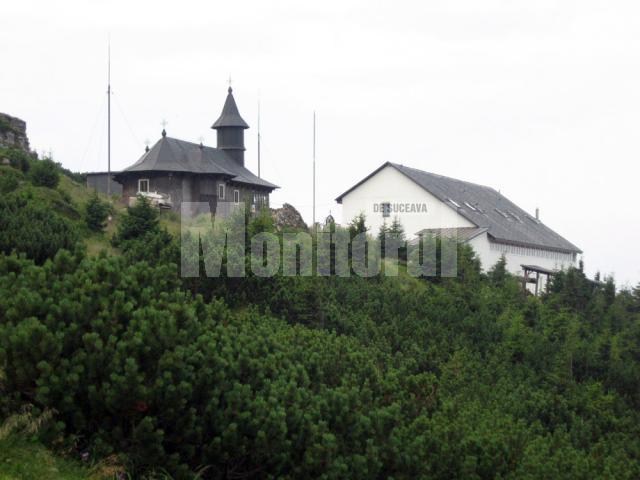 Mănăstire pe muntele Ceahlău