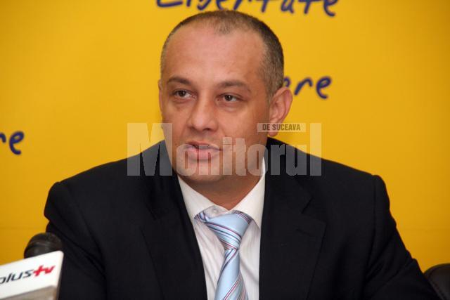 Alexandru Băişanu: „Le spunem de aici, de la Suceava, PD-L-iştilor şi lui Traian Băsescu că Roşia Montană şi aurul românesc nu sunt de vânzare”